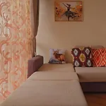 Pirin Place Апартаменти *