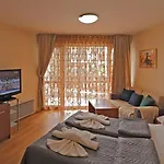 Pirin Place Апартаменти