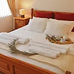 Апартаменти Pirin Place Бансько